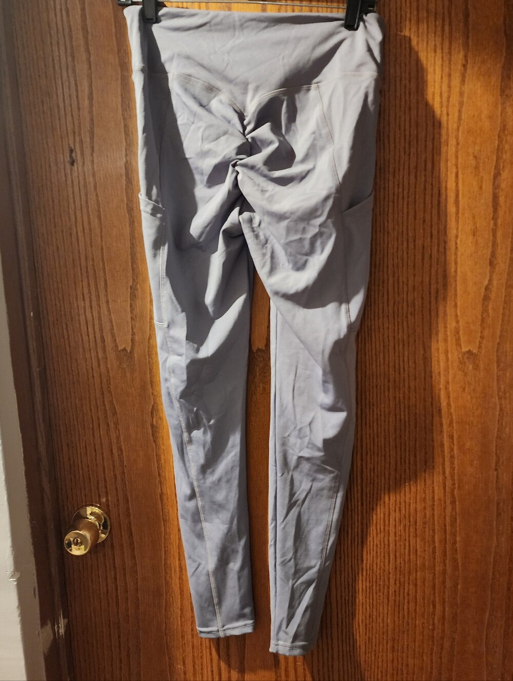 Butt Lift Light Gray Active Leggings with Side Pockets M